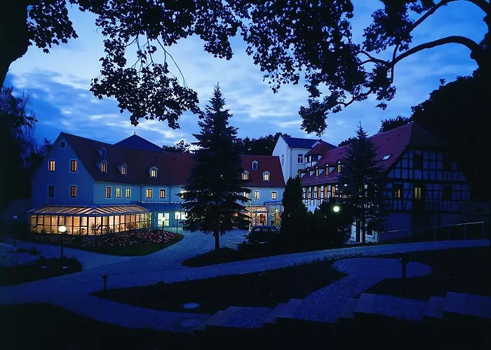 Hotel Schloss Schweinsburg Neukirchen-Pleisse photo