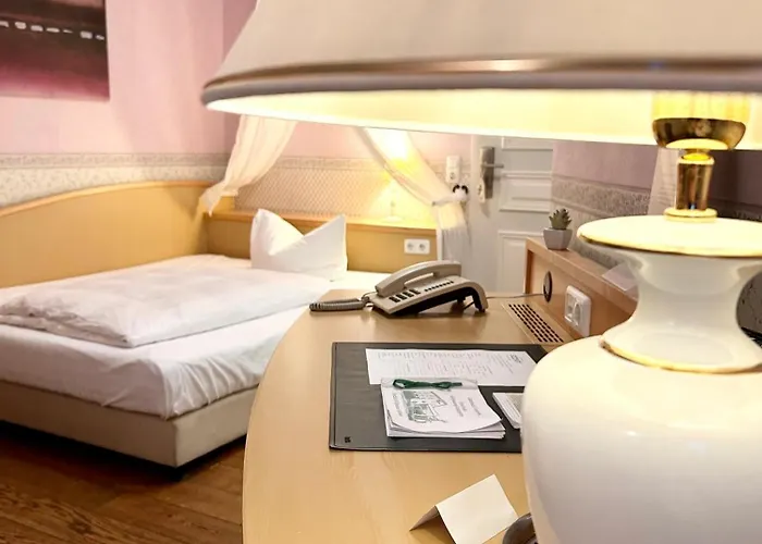 Hotel Seehof Leipzig Zwenkau photo