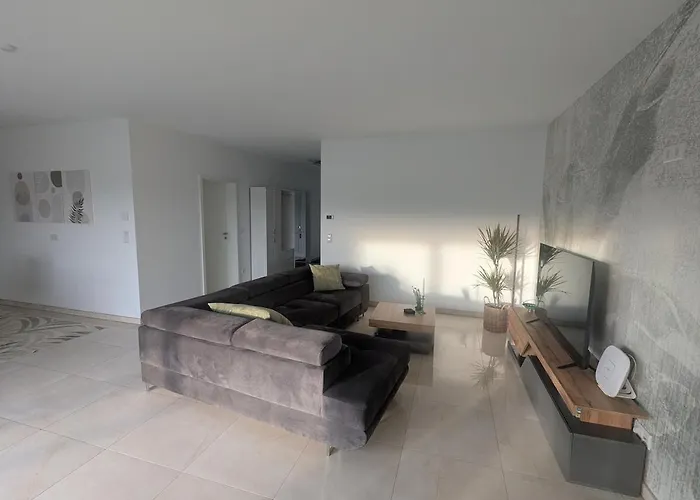 Photo de Ruhiges Apartment Im Gruenen Kreischa Bei Dresden