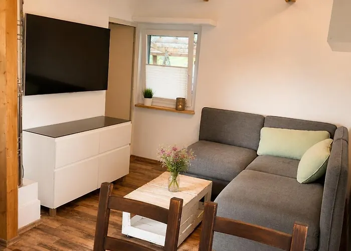 Gemuetlicher Ddr Bungalow Mit Traumhafter Aussicht Ueber Schirgiswalde fotoğrafı