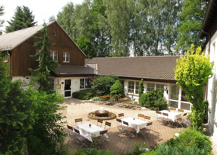 Land-Gut-Hotel Zur Lochmuehle Penig photo